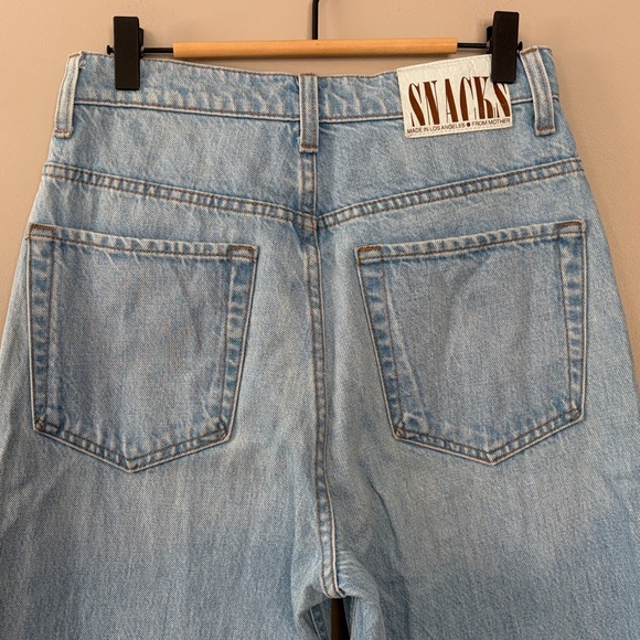 Mother Snacks High Waisted Twizzy Skimp Jeans Size 26 Just A Nibble Wash Blue - Picture 7 of 15
